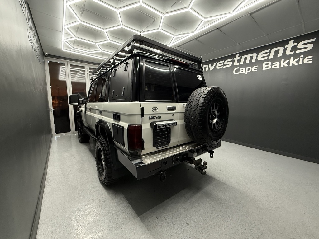 2015 TOYOTA LANDCRUISER 76 4.5D V8 S/W