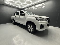 2020 TOYOTA HILUX 2.4 GD-6 SR 4X4 P/U D/C full