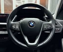 2021 BMW 118i SPORTLINE A/T (F40) full