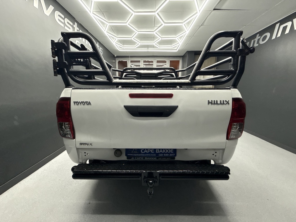 2016 TOYOTA HILUX 2.4 GD-6 RB SRX P/U E/CAB