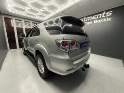 2013 TOYOTA FORTUNER 3.0D-4D R/B full