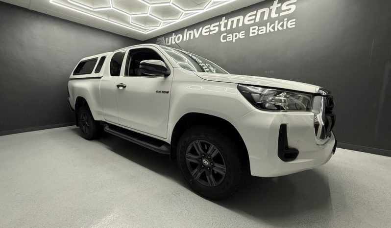 2021 TOYOTA HILUX 2.4 GD-6 RB RAIDER P/U E/CAB full