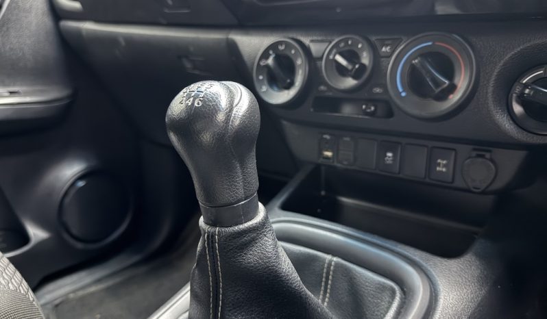 2019 TOYOTA HILUX 2.4 GD-6 SRX 4X4 P/U D/C full