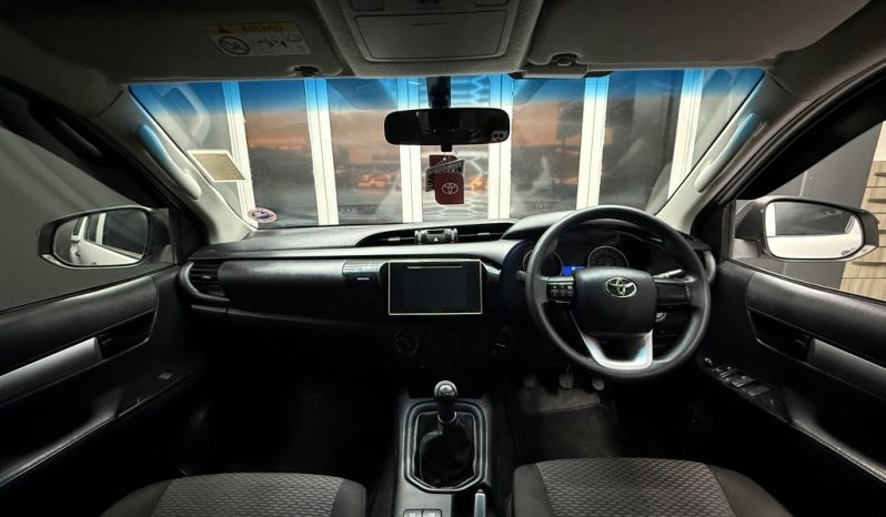 2019 TOYOTA HILUX 2.4 GD-6 SRX 4X4 P/U D/C full