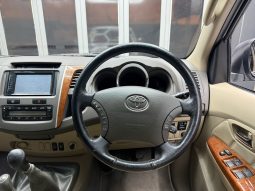 2009 TOYOTA FORTUNER 3.0D-4D R/B 4X4 full