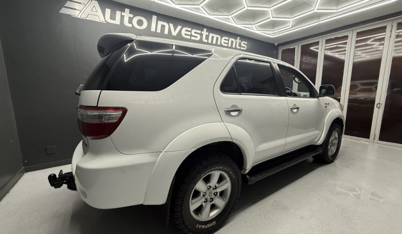 2009 TOYOTA FORTUNER 3.0D-4D R/B 4X4 full