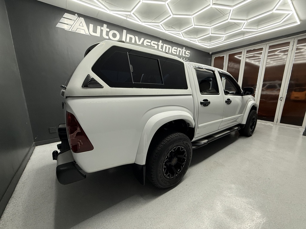 2010 ISUZU KB250 LE P/U D/C (KB72)